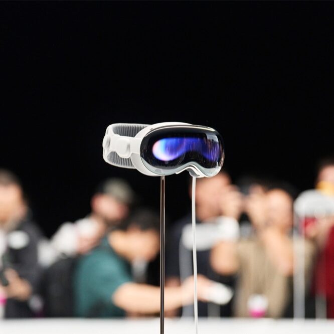 Apple and synchron are cooking up a little mind control applemust com