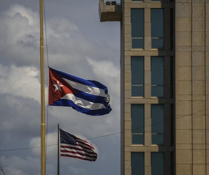 Scientist made havana syndrome machine to prove the disorder isnt caused by a secret spy weapon then the machine made him sick people com